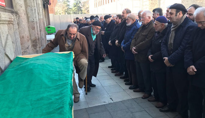 Perekli toprağa verildi