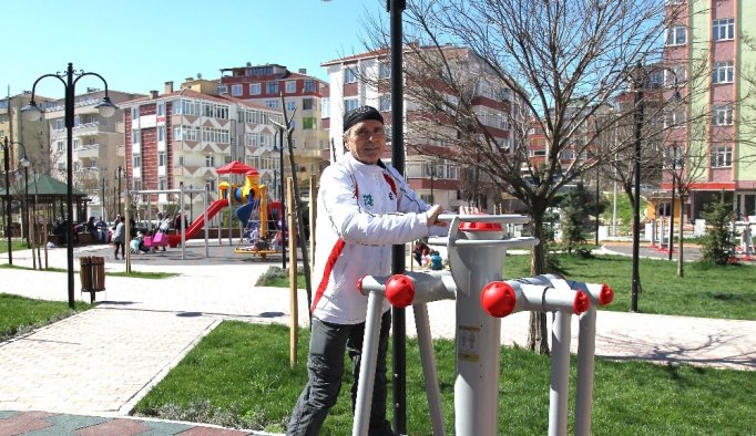 Dünyayı 5 kez turlayacak kadar koştu