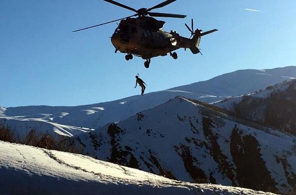 PKK'ya ait sığınaklar imha edildi