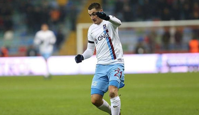 Bero formaya uzak kaldı