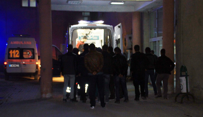 Askeri araca roketli saldırı: 4 yaralı