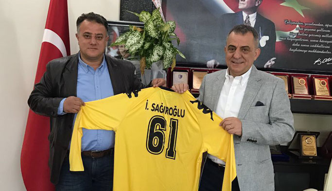 Arsinspor'dan Başkan Sağıroğlu'na ziyaret