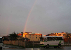 Gökkuşağı büyüledi