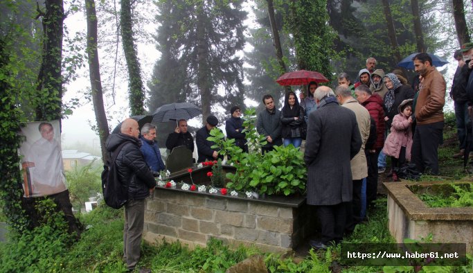 Gazeteci Ahmet Kayacık  unutulmadı