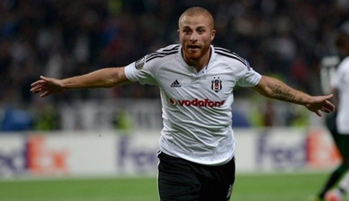 Trabzonspor iddiaları üzerine Gökhan Töre ne yaptı?