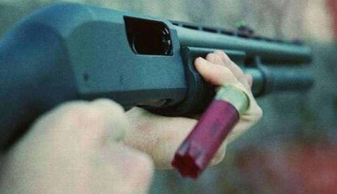 7 aylık karısını sokak ortasında öldürdü