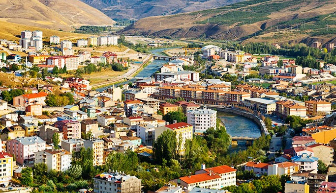 Bayburt’a 113 milyon liralık 14 tesis