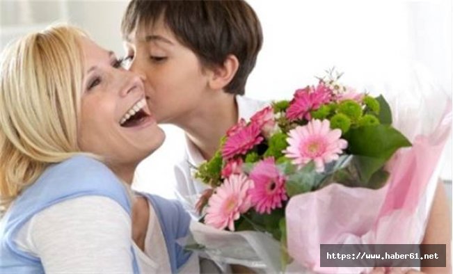 Anneler Günü ne zaman kutlanacak? Anneler Günü mesajları şiirleri
