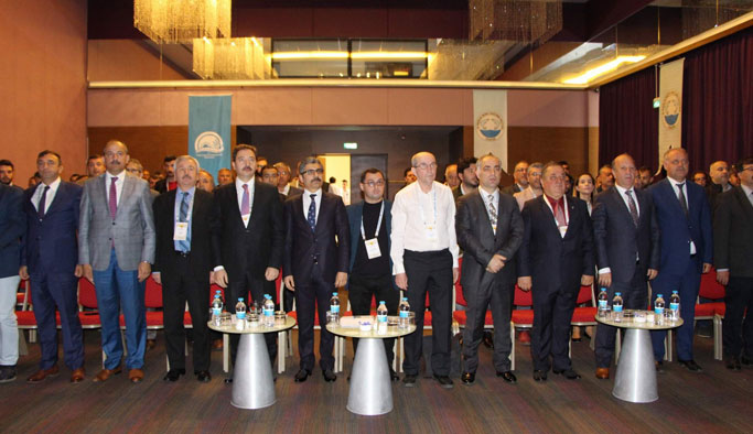 Trabzon'da hamsinin geleceği tartışıldı