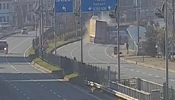 Rize'de kaza kameralara yansıdı!