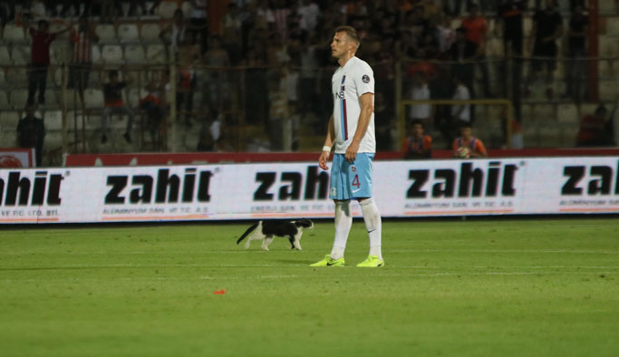 Trabzonspor'un savunmasına nazar değdi