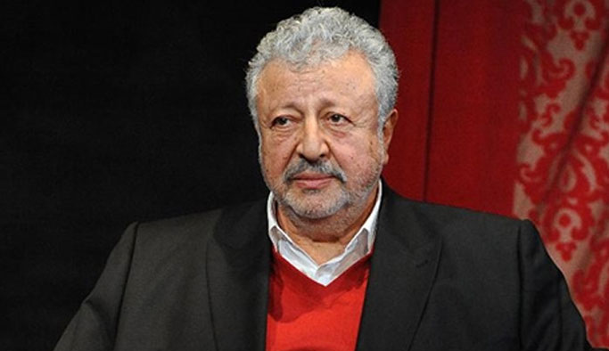 Metin Akpınar, 70 kişi sopa ile bizi dövdü