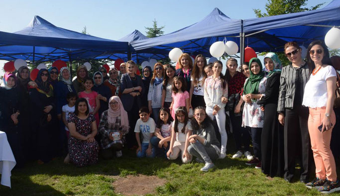 Trabzon'da Sevgi Evlerinde kalan çocuklar için bir araya geldiler