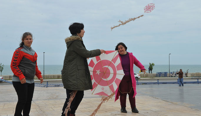 Özel çocuklarla, yerden göğe eğlence