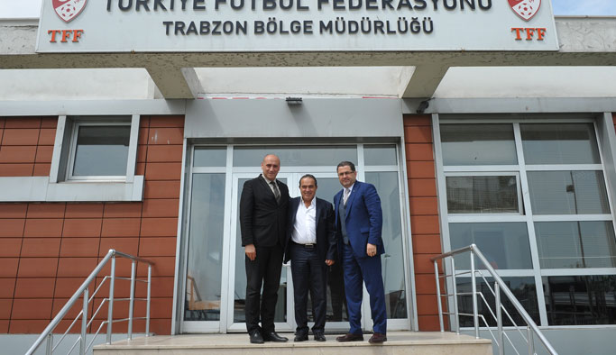 Öztürk'den Baliye ziyaret