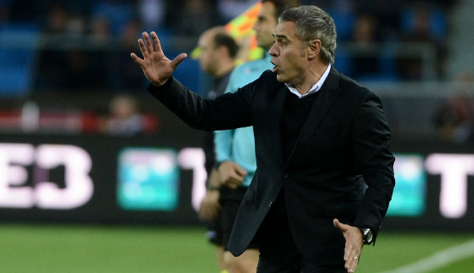 Ersun Yanal’dan Başakşehir maçı sonrası takım olma vurgusu,