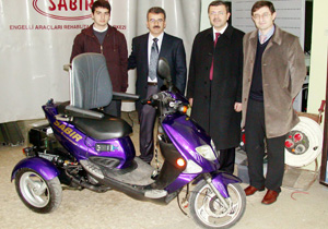 Hidrojen enerjili mobil araç