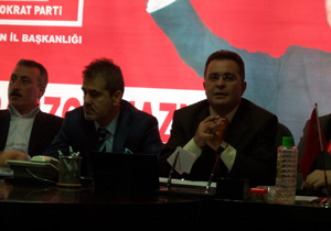 DP'den gövde gösterisi