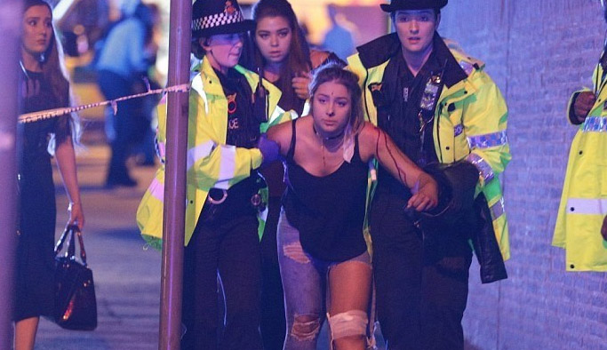 Konserde katliam: 19 ölü