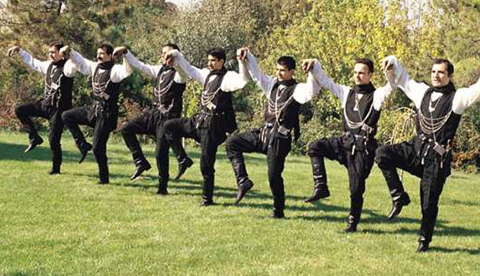 Trabzon'da horon festivali