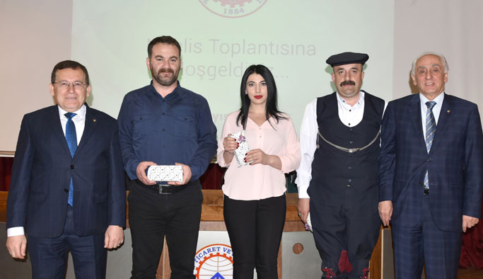 OneTrabzon'da ödüller verildi