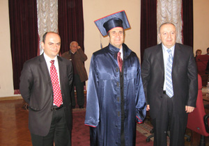 Canalioğlu'ndan çizme cevabı