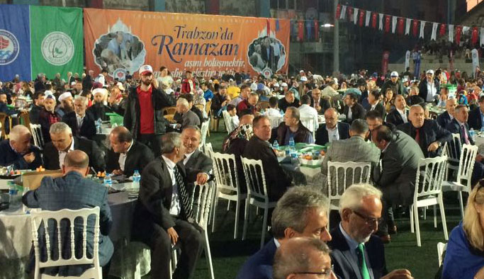 Trabzon'da dev iftar