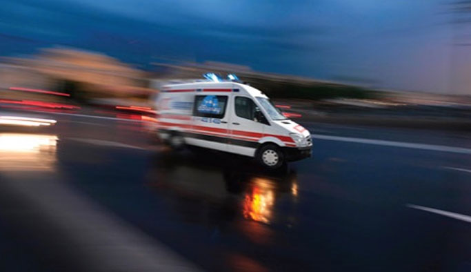 Trabzon'da Trafik Kazası: Bir Kişi Hayatını Kaybetti, İki Kişi Ağır Yaralı