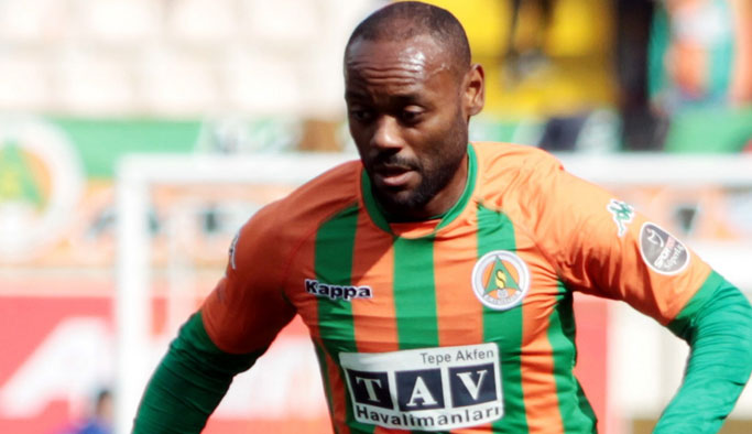 Trabzonspor'la anılan Love için flaş açıklama