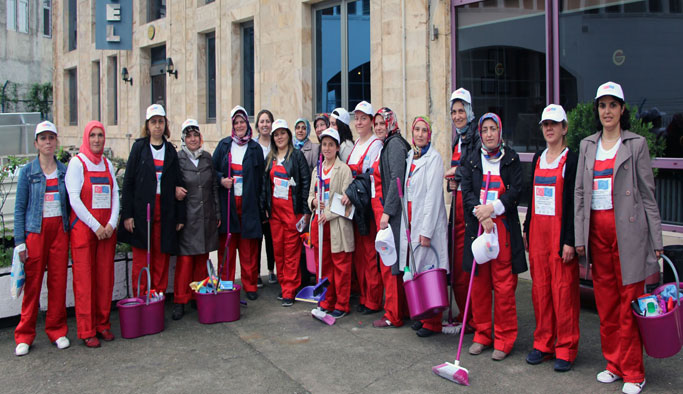 Onlar artık eğitimli temizlikçiler