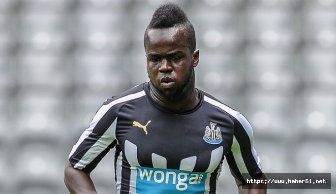 Ünlü futbolcu Cheick Tiote yaşamını yitirdi!
