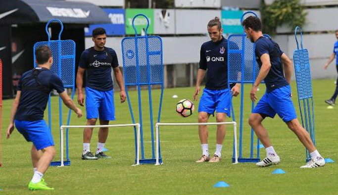Trabzonspor'da kamp gençlere fırsat olacak
