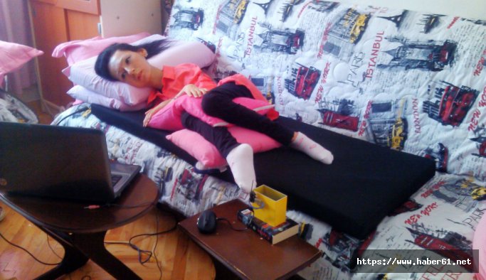 2 yıl ömür biçtiler, parmak ucu ve gözleriyle 5 üniversite kazandı 