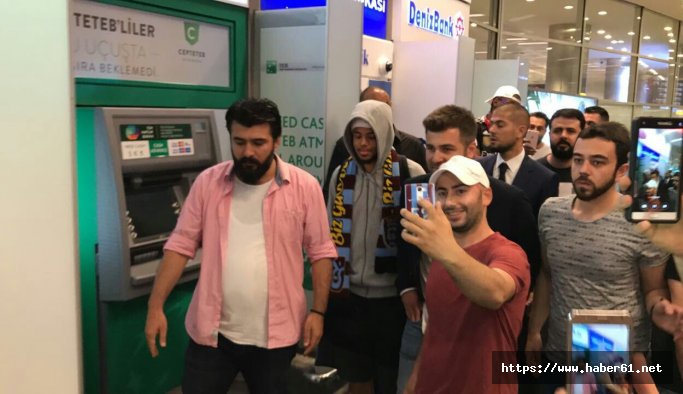 Trabzonspor'un anlaştığı futbolcu Türkiye'de!