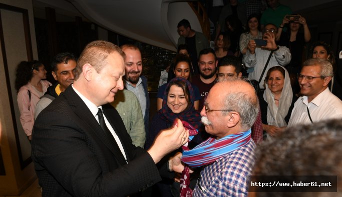 İran heyeti Tabzon'a turizm için geldi