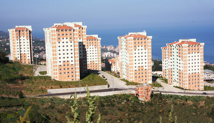 TOKİ Trabzon dahil 16 ilde 10 bin 491 konut ve iş yerini teslim etti