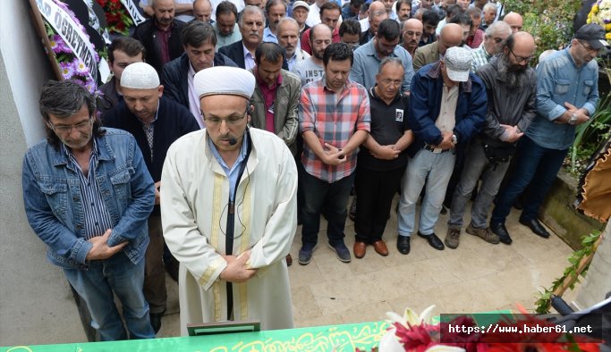 Kalp nakli bekleyen gazeteciye son görev