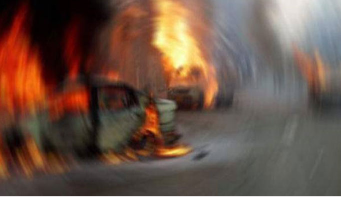 Pakistanda bombalı saldırı: 10 ölü, 18 yaralı