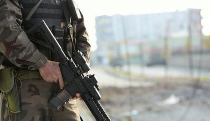 Çatışma: 1 Asker şehit 1 asker yaralı