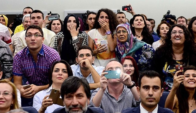 Atama bekleyen öğretmenlere müjde - 20 bin öğretmen...