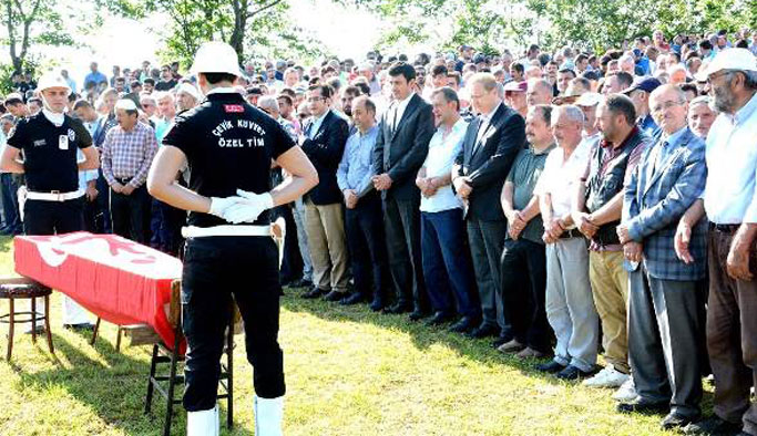 Genç Polis memuru uğurlandı