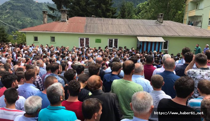 Trabzon, Karadeniz'in aldığı Ramazan'a ağladı