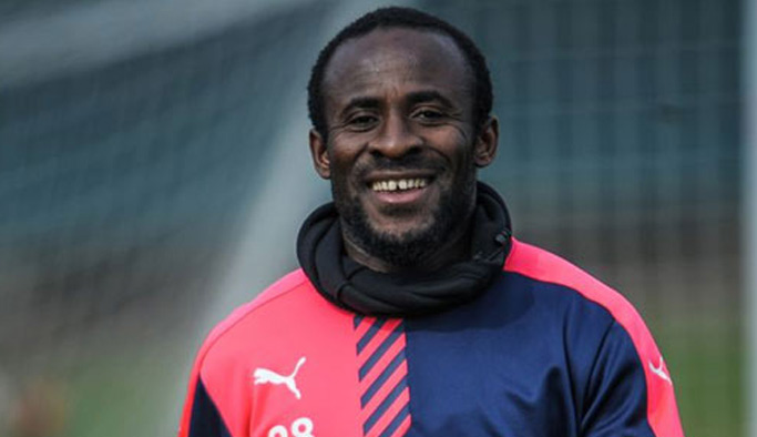 Trabzonspor'un istediği Doumbia Sporting'e red cevabı verdi