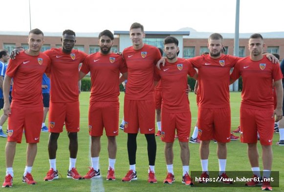 Yeni transfer Meleg ilk antrenmana yetişti