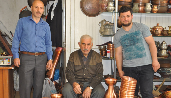 Trabzon'da 3 kuşaktır bakırcılığı yaşatmaya çalışıyorlar