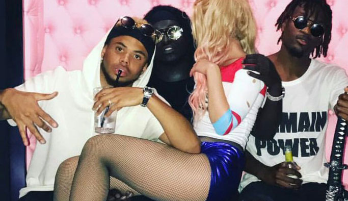 Trabzonsporlu futbolcudan olay poz!