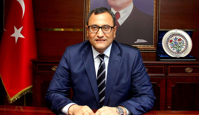 Giresun'un yeni valisi göreve başladı