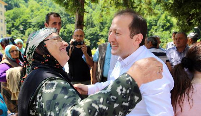 Bayburt Valisi Rize'de horonla karşılandı