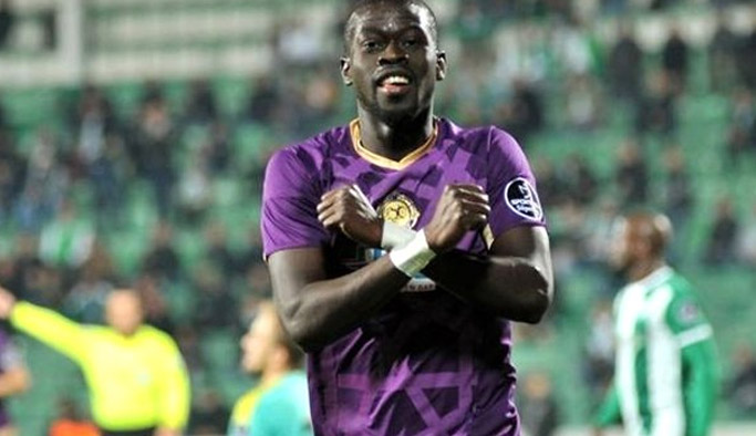 Ndiaye elden kaçıyor!