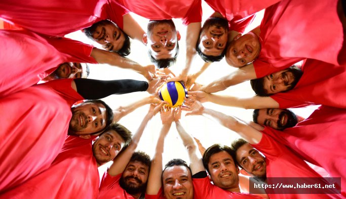 İşitme Engelli Milli Takımı olimpiyatta altın madalya peşinde